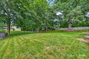 1361 Forrester St SE, Grand Rapids, MI 49508 - Photo 39