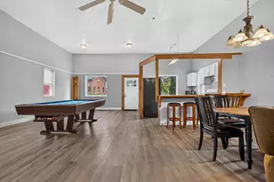 29 Monroe St, Hillsdale, MI 49242 - Photo 5