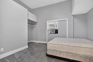 29 Monroe St, Hillsdale, MI 49242 - Photo 11