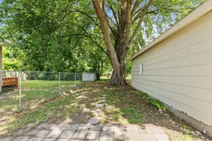 2324 Hughes Ave, Norton Shores, MI 49441 - Photo 17