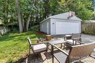 1336 Philadelphia Ave SE, Grand Rapids, MI 49506 - Photo 19