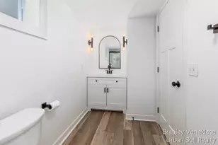 1336 Philadelphia Ave SE, Grand Rapids, MI 49506 - Photo 17