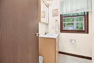 239 Pine Ridge Rd, Battle Creek, MI 49017 - Photo 41