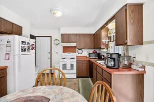 239 Pine Ridge Rd, Battle Creek, MI 49017 - Photo 33