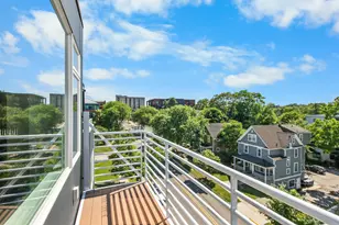 121 W Kingsley St, Ann Arbor, MI 48103 - Photo 3