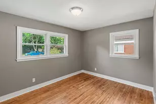 138 Pleasant Ridge Dr, Saline, MI 48176 - Photo 9
