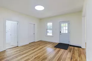 403 S 9th St, Niles, MI 49120 - Photo 9