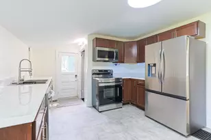 403 S 9th St, Niles, MI 49120 - Photo 7