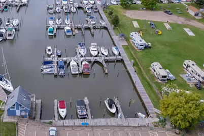 40 N Bailey Avenue #5, South Haven, MI 49090 - Photo 11