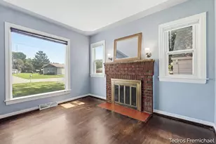 3372 Evert St NW, Grand Rapids, MI 49534 - Photo 7