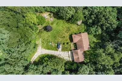 9284 Pine Island Drive NE, Sparta, MI 49345 - Photo 5