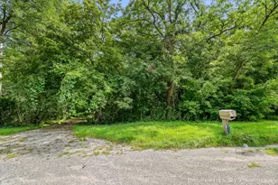 9284 Pine Island Dr NE, Sparta, MI 49345 - Photo 11