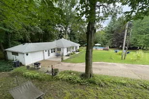 2982 W Bundy Rd, Coloma, MI 49038 - Photo 1