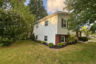 1804 Carlsbrook Ln, Portage, MI 49024 - Photo 3