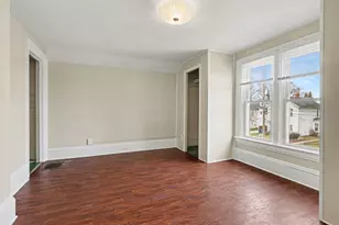 154 Carrier St NE, Grand Rapids, MI 49505 - Photo 17