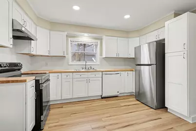 154 Carrier Street NE, Grand Rapids, MI 49505 - Photo 11
