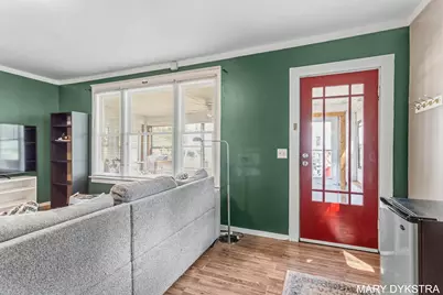 823 Prospect Avenue NE, Grand Rapids, MI 49503 - Photo 11