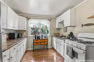823 Prospect Ave NE, Grand Rapids, MI 49503 - Photo 15