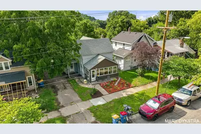 823 Prospect Avenue NE, Grand Rapids, MI 49503 - Photo 35