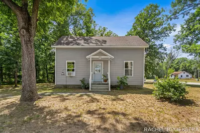 615 6th Street, Baldwin, MI 49304 - Photo 1