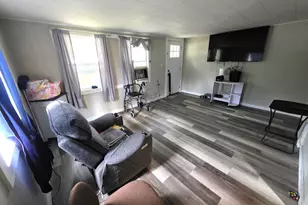 185 Kirkwood Ave, Battle Creek, MI 49037 - Photo 9