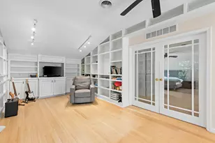21200 W 13 Mile Rd, Beverly Hills, MI 48025 - Photo 31