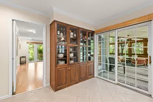 21200 W 13 Mile Rd, Beverly Hills, MI 48025 - Photo 9