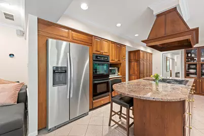 21200 W 13 Mile Road, Beverly Hills, MI 48025 - Photo 5