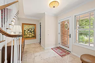 21200 W 13 Mile Rd, Beverly Hills, MI 48025 - Photo 3