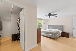 21200 W 13 Mile Rd, Beverly Hills, MI 48025 - Photo 27