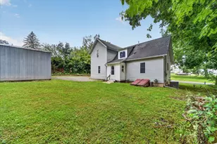 124 E Clinton St, Hastings, MI 49058 - Photo 29