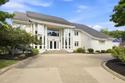 6122 Trailwood Lane, West Bloomfield, MI 48322 - Photo 3