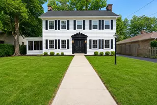 524 3 Mile Rd NE, Grand Rapids, MI 49505 - Photo 1