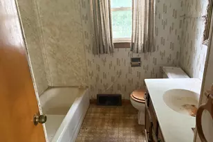 1782 Vine St, Manistee, MI 49660 - Photo 9