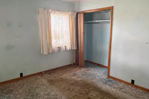 1782 Vine St, Manistee, MI 49660 - Photo 7