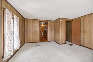406 N Main St, Allegan, MI 49010 - Photo 23