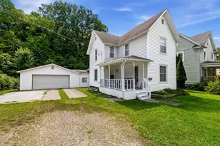 406 N Main St, Allegan, MI 49010 - Photo 1