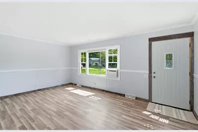 55478 Giddings Court, Mattawan, MI 49071 - Photo 9