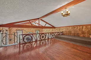 11867 4 Mile Rd, Battle Creek, MI 49015 - Photo 13