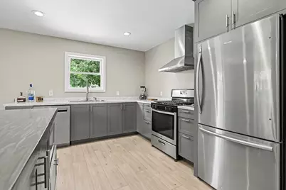 241 Morrison Street, Coloma, MI 49038 - Photo 9