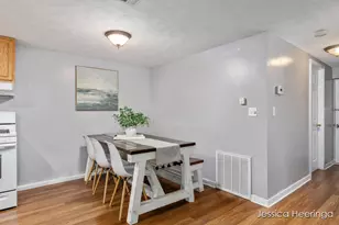13900 Weeks Dr NE, Greenville, MI 48838 - Photo 15