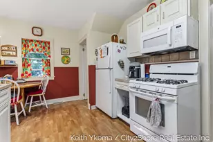 1807 Martindale Ave SW, Wyoming, MI 49509 - Photo 17