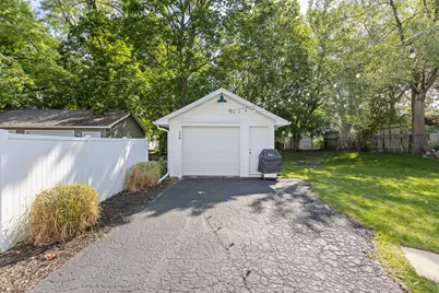 115 S Thompson Street, Jackson, MI 49203 - Photo 33