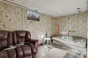 152 Hampton Rd, Benton Harbor, MI 49022 - Photo 9