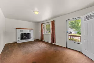 159 Westwood Dr, Hillsdale, MI 49242 - Photo 9
