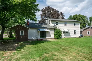 102 Lincolnwood Dr, Battle Creek, MI 49015 - Photo 3