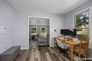 305 Crescent St, Watervliet, MI 49098 - Photo 7