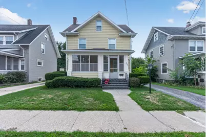 605 Harwood Street, Jackson, MI 49203 - Photo 1