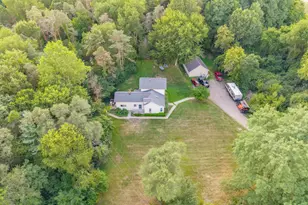 9798 Mcgregor Rd, Pinckney, MI 48169 - Photo 45