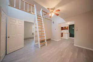 9798 Mcgregor Rd, Pinckney, MI 48169 - Photo 7